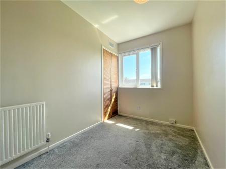 3 bedroom Semi-detached house to let in Welbourne Gardens, Bedford, MK42