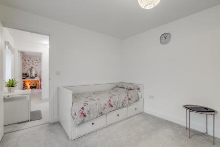 4 bedroom Detached house for sale in Tuddenham Row, Bedford, MK43