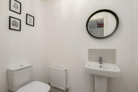 4 bedroom Detached house for sale in Tuddenham Row, Bedford, MK43