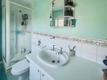 3 bedroom Detached house for sale in Lowick Place, Milton Keynes, MK4