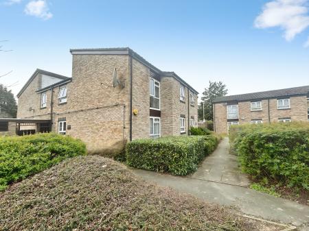 1 bedroom Flat for sale in Beaumont Gardens, Kempston, MK42