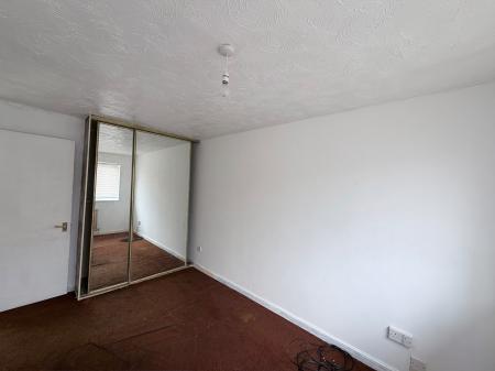 3 bedroom Link detached house for sale in Westminster Gardens, Bedford, MK42