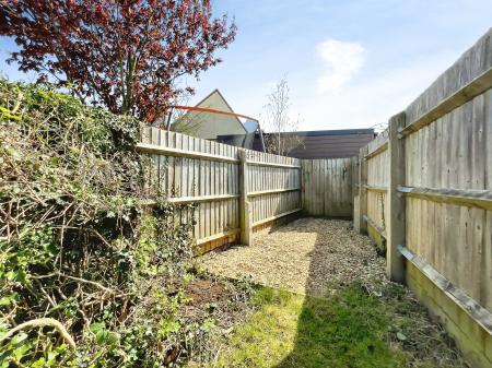 3 bedroom Semi-detached house for sale in Lilleshall Avenue, Milton Keynes, MK10