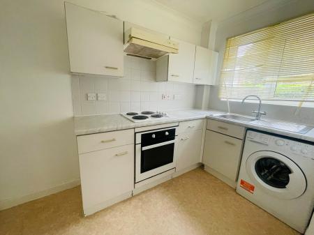 1 bedroom Cluster house for sale in Sullivan Crescent, Milton Keynes, MK7