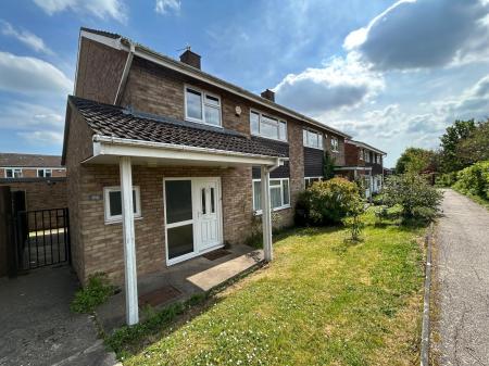 3 bedroom Semi-detached house for sale in Brickhill Drive, Bedford, MK41