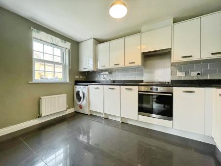3 bedroom Semi-detached house to let in Cantley Road, Great Denham, MK40