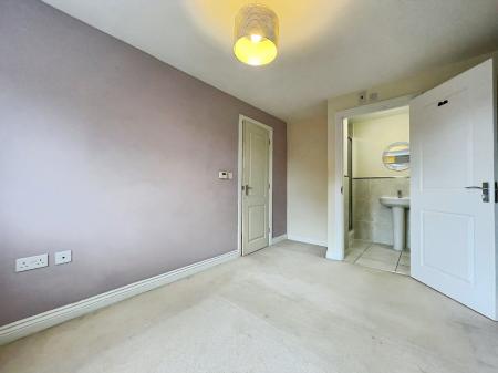 3 bedroom Semi-detached house to let in Cantley Road, Great Denham, MK40
