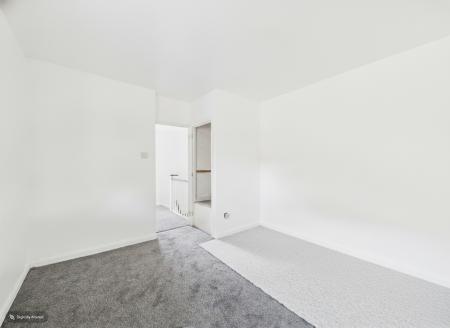 1 bedroom Terraced House for sale in Lynmouth Crescent, Milton Keynes