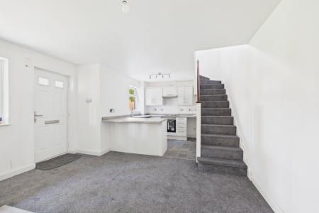 1 bedroom Terraced House for sale in Lynmouth Crescent, Milton Keynes