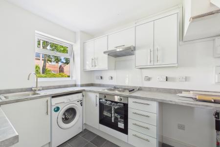 1 bedroom Terraced House for sale in Lynmouth Crescent, Milton Keynes