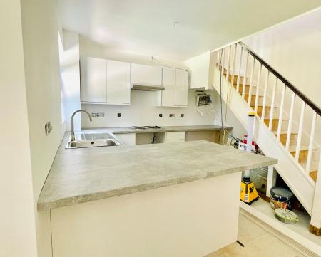 1 bedroom Terraced House for sale in Lynmouth Crescent, Milton Keynes