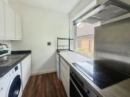 1 bedroom Flat to let in Kingsway, Bedford, MK42