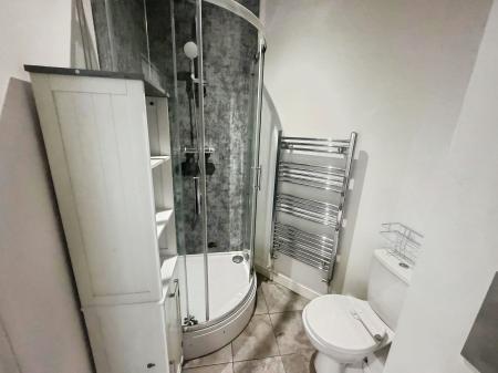 1 bedroom Flat to let in Kingsway, Bedford, MK42