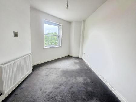 1 bedroom Flat to let in Kingsway, Bedford, MK42