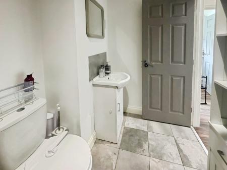 1 bedroom Flat to let in Kingsway, Bedford, MK42