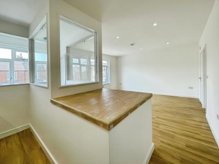 2 bedroom Maisonette to let in Tavistock Street, Bedford, MK40