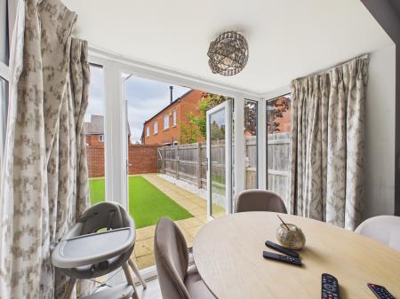 3 bedroom Terraced House for sale in Wilkinson Road, Bedford, MK42