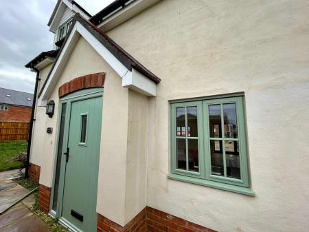 3 bedroom Semi-detached house to let in Rawlins Gardens, Wootton, MK43