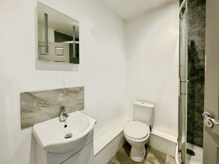 1 bedroom Flat to let in Kingsway, Bedford, MK42