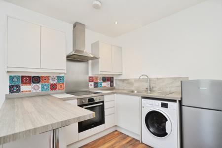 1 bedroom Flat to let in Kingsway, Bedford, MK42