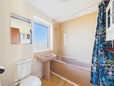 2 bedroom Terraced House for sale in Faraday Drive, MK5, Milton Keynes