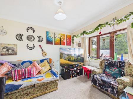 2 bedroom Terraced House for sale in Faraday Drive, MK5, Milton Keynes