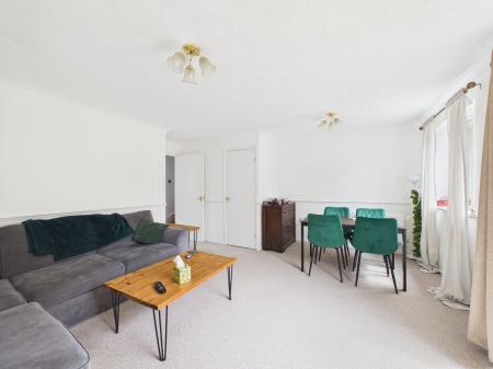 3 bedroom Semi-detached house for sale in Tallis Lane, Milton Keynes, MK7