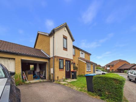 3 bedroom Semi-detached house for sale in Tallis Lane, Milton Keynes, MK7
