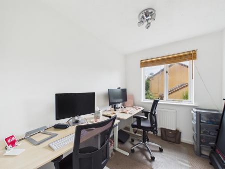 3 bedroom Semi-detached house for sale in Tallis Lane, Milton Keynes, MK7