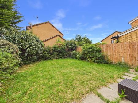 3 bedroom Semi-detached house for sale in Tallis Lane, Milton Keynes, MK7