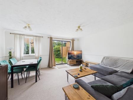 Tallis Lane, Milton Keynes, MK7