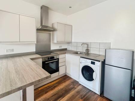 1 bedroom Flat to let in Kingsway, Bedford, MK42