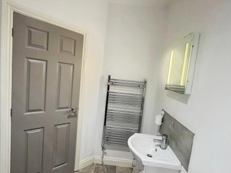 1 bedroom Flat to let in Kingsway, Bedford, MK42