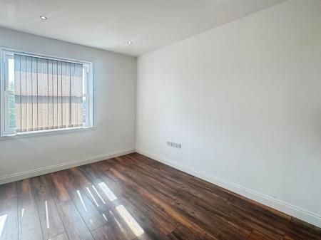 1 bedroom Flat to let in Kingsway, Bedford, MK42