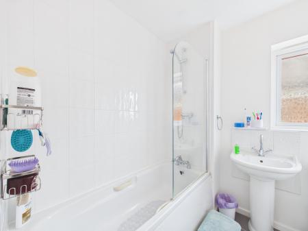 4 bedroom Detached house for sale in Sunderland Place, Bedford