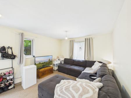 1 bedroom Semi-detached house for sale in Milecastle, Bancroft, MK13