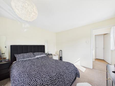 1 bedroom Semi-detached house for sale in Milecastle, Bancroft, MK13