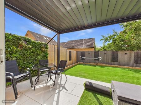 4 bedroom Semi-detached house for sale in Ashmead Road, Bedford, MK41 7