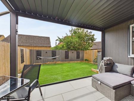 4 bedroom Semi-detached house for sale in Ashmead Road, Bedford, MK41 7