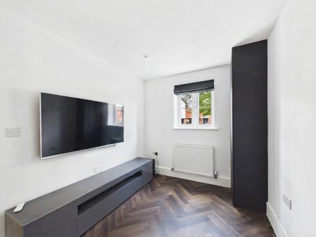 4 bedroom Semi-detached house for sale in Ashmead Road, Bedford, MK41 7
