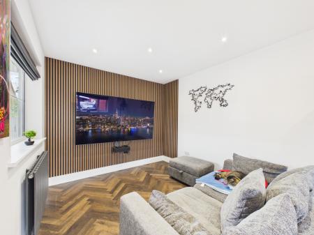 4 bedroom Semi-detached house for sale in Ashmead Road, Bedford, MK41 7