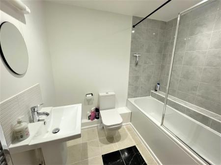 1 bedroom Flat to let in Palgrave Road, Bedford, MK42