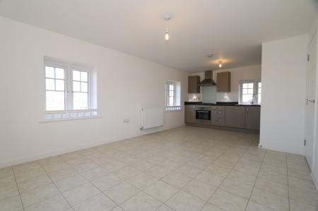 2 bedroom Flat to let in Danegeld Avenue, Great Denham, MK40