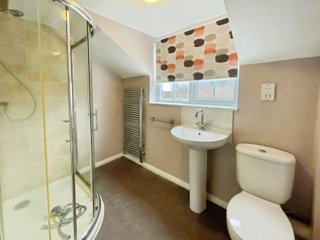4 bedroom Detached house to let in Shorts Avenue, Shortstown, MK42