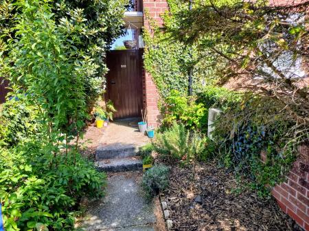 2 bedroom Flat for sale in Annadale Crescent, Belfast, BT7