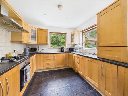 3 bedroom Apartment for sale in Ash Grove, Milltown Hill,, Shawsbridge, Belfast, BT8