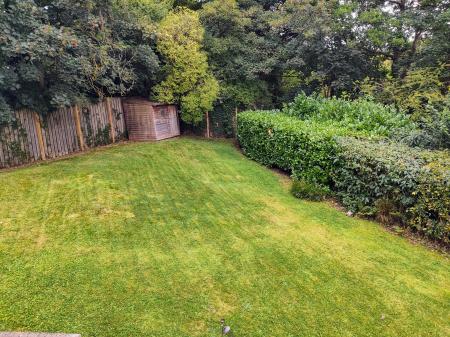 3 bedroom Apartment for sale in Ash Grove, Milltown Hill,, Shawsbridge, Belfast, BT8