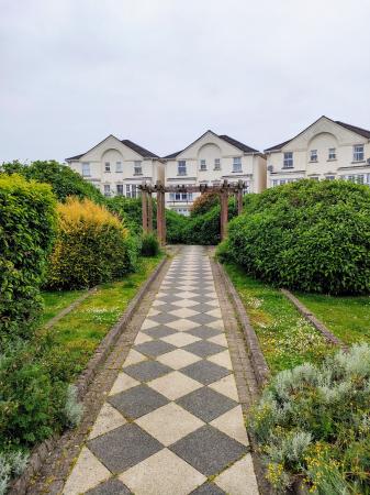 3 bedroom Town house for sale in Hillsborough Road, Carryduff, BT8