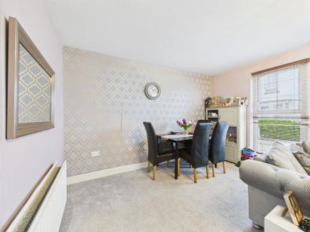 3 bedroom Town house for sale in Hillsborough Road, Carryduff, BT8