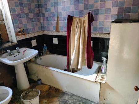 4 bedroom Terraced House for sale in My Ladys Road, Belfast, BT6